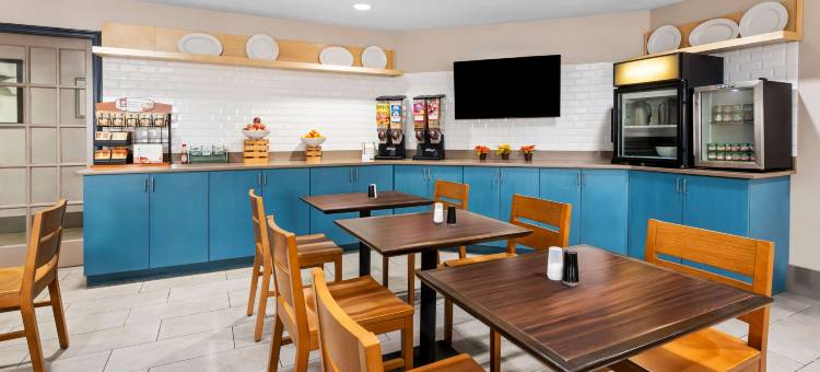 美肯北丽怡酒店(Country Inn & Suites by Radisson, Macon North, GA)图片