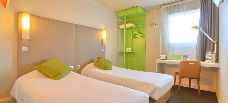 巴黎西部楠泰尔拉德芳斯康铂酒店(Campanile Paris Ouest - Nanterre - la DÉFENSE)图片