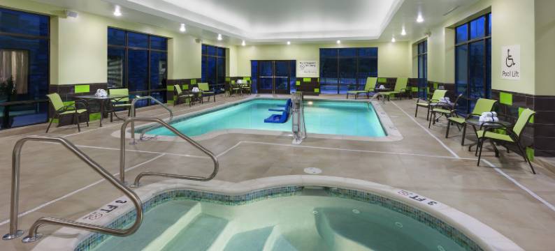 威廉波特欢朋宾馆&套房酒店 - 法克森出口(Hampton Inn & Suites Williamsport-Faxon Exit)图片