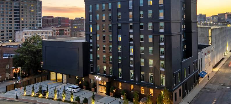 斯坦福德罗伊德酒店，希尔顿启缤精选(The Lloyd Stamford, Tapestry Collection by Hilton)图片