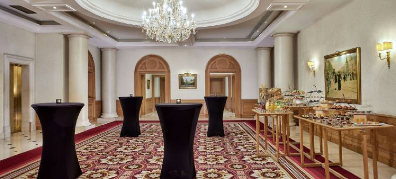 巴黎香榭丽舍大道万豪酒店(Paris Marriott Champs Elysees Hotel)图片