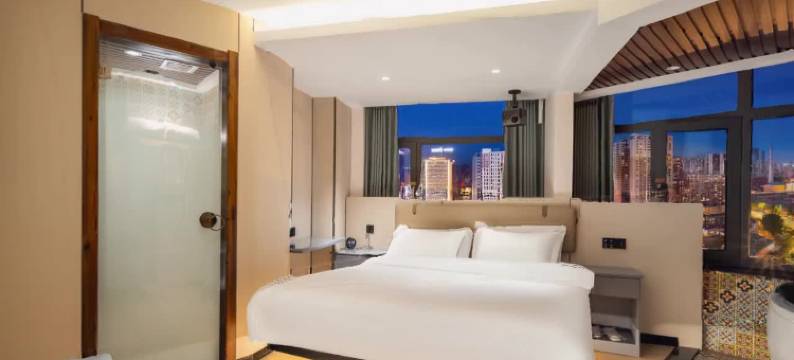 那故事酒店(沈阳故宫中街步行街店)图片