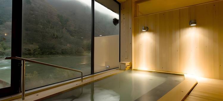 草薙温泉 最上川别邸红旅馆(名汤之宿 高见屋集团)(Takamiya Ryokan Beni)图片