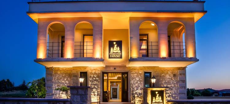 卡帕多奇亚金字塔石屋(Cappadocia Pyramid Stone House)图片