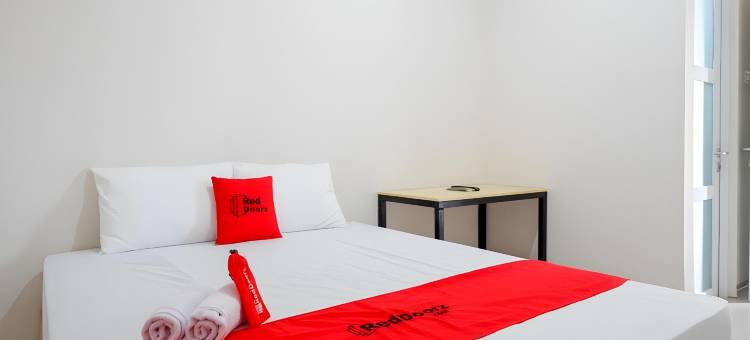 红多兹酒店-近布顿力宝广场(RedDoorz near Lippo Plaza Buton)图片