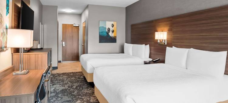 斯特韦斯特圣贝纳迪诺贝酒店(Best Western San Bernardino Hotel)图片