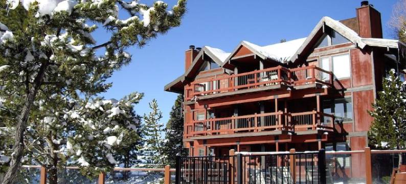 边缘湖海滩俱乐部(Edgelake Beach Club)图片