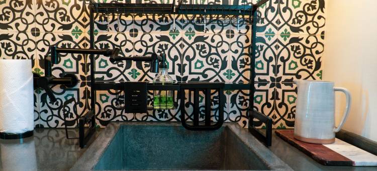 弗兰博扬酒店(Flamboyan Hotel & Residences)图片