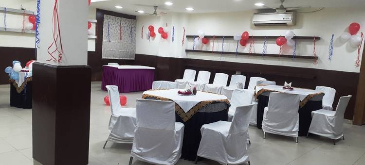 曼达基尼广场酒店(Hotel Mandakini Plaza , Kanpur)图片