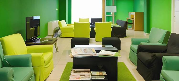 圣地亚哥时尚鸟巢酒店(Nest Style Santiago)图片