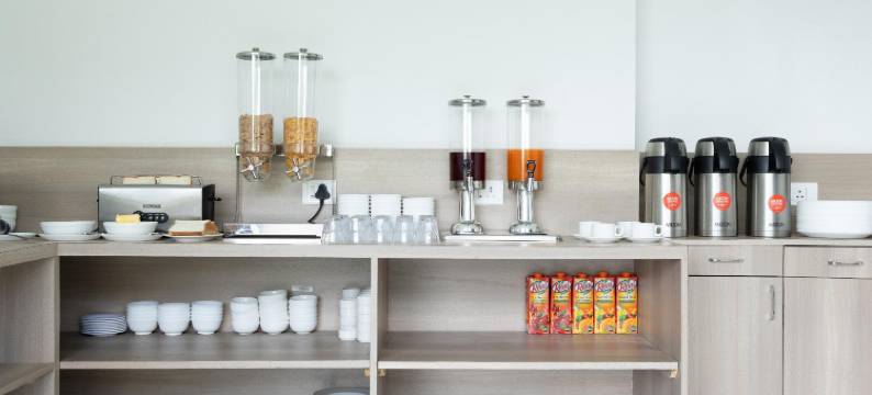 弗里西亚瑞西登斯由Express Inn酒店管理-纳维孟买(Freesia Residency by Express Inn - Navi Mumbai)图片