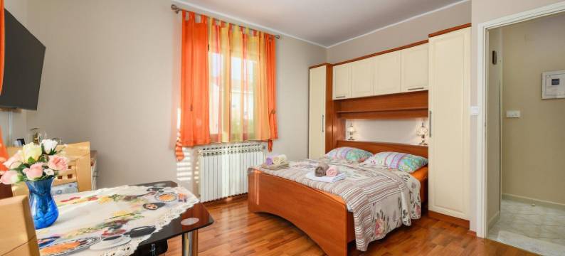 自然美丽小屋(Beautiful Cottage in Nature)图片