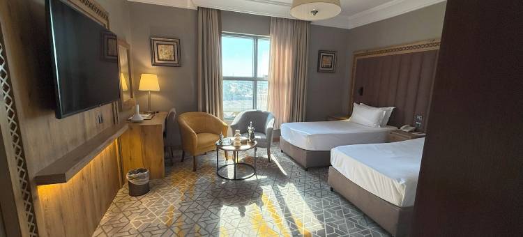 皇冠城酒店(Crown Town Hotel)图片