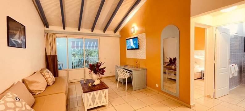 热带套房(Tropicana Suites)图片