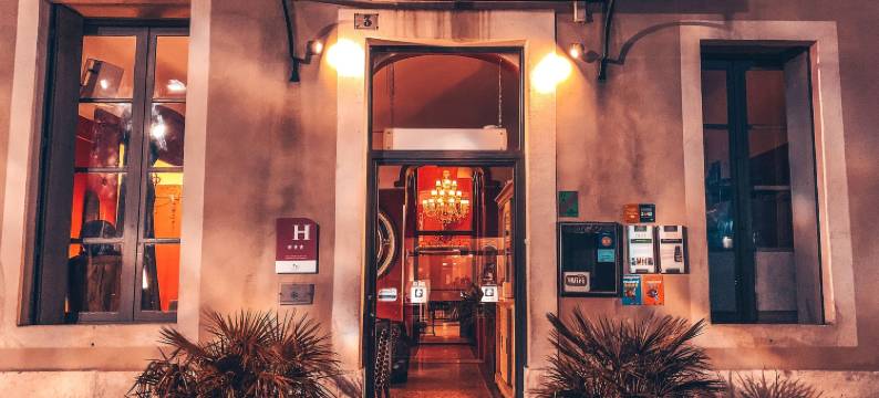 劳亚尔酒店(Royal Hôtel)图片