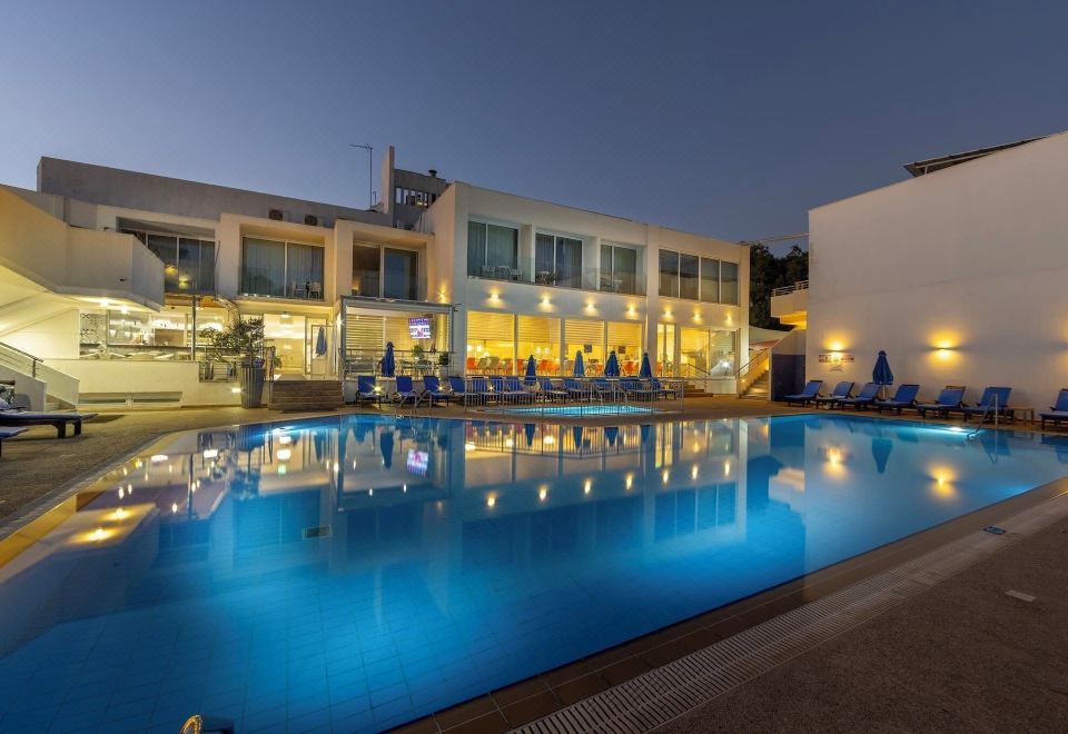 Park Beach Hotel Hotel Overview