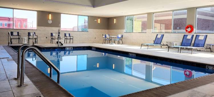格洛贝斯特韦斯特伊尼德市中心会议中心酒店(GLō Best Western Enid OK Downtown/Convention Center Hotel)图片