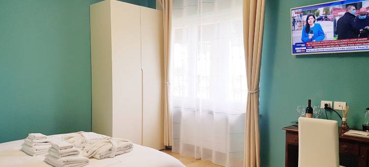 贝拉维斯塔阿尔巴别墅(Villa Bellavista Alba, B&B)图片