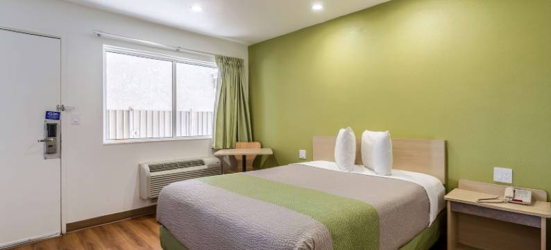 针城6号汽车旅馆(Motel 6 Needles, CA)图片