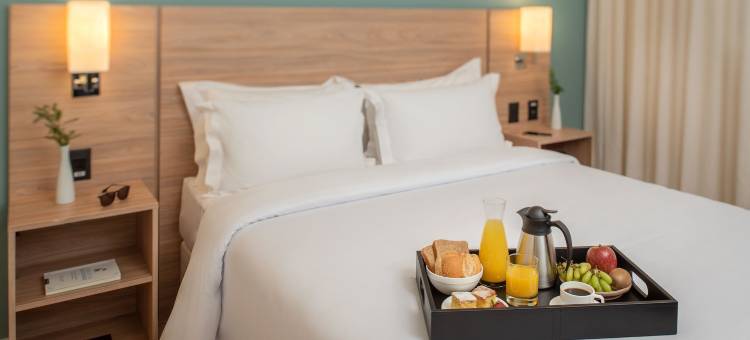 国际城市库里提巴巴特尔酒店(Intercity Curitiba Batel)图片