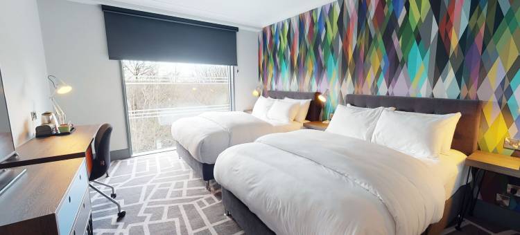 布拉克内尔村酒店(Village Hotel Bracknell)图片