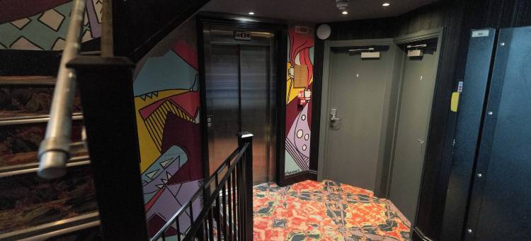 Room2伦敦哈默史密斯联排别墅(Room2 Hammersmith Townhouse)图片