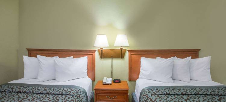 奥蒙德海滩戴斯酒店(Days Inn by Wyndham Ormond Beach)图片
