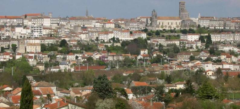 比利牛斯酒店(Hôtel des Pyrénées)图片