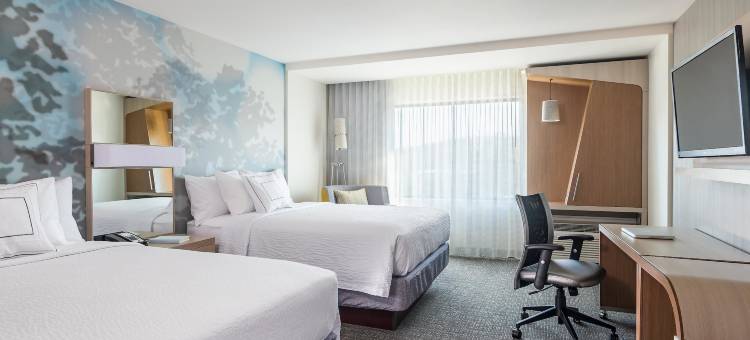 夏洛特北湖万怡酒店(Courtyard Charlotte Northlake)图片