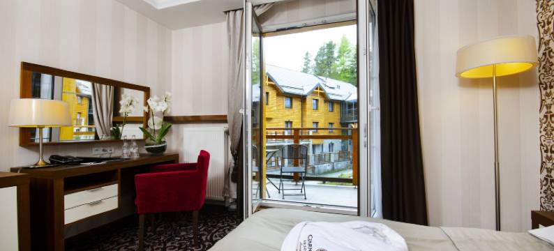 黑色溪流SPA度假会议酒店(Hotel Czarny Potok Resort SPA & Conference)图片