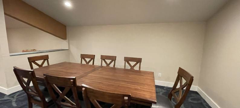 历史悠久的布鲁克代尔旅馆，圣克鲁斯山(The Historic Brookdale Lodge, Santa Cruz Mountains)图片