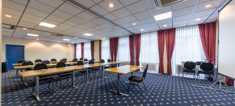 法兰克福罗德高孔雷斯旅行酒店(Trip Inn Kongresshotel Frankfurt-Rodgau)图片