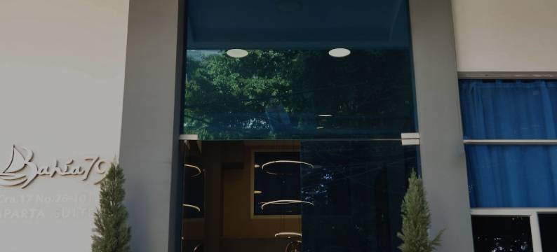 市中心附近巴伊亚 79 号公寓套房酒店(Bahia 79 Apartasuites Cerca Al Centro)图片