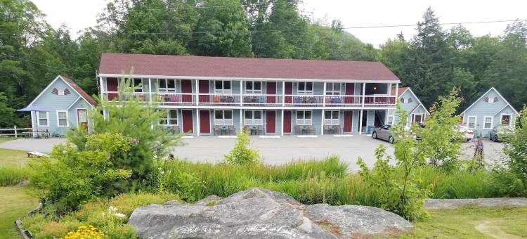 白山小屋汽车旅馆(White Mountain Motel and Cottages)图片