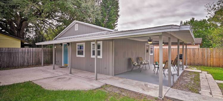 可步行的冬季花园小屋：距市中心3个街区(Walkable Winter Garden Bungalow: 3 Blocks to Dtwn)图片