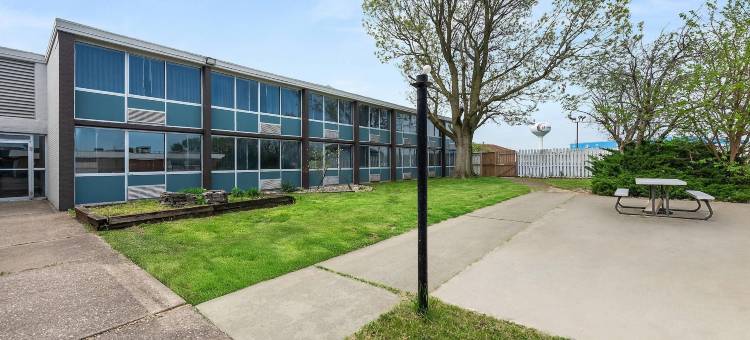 费尔伯恩酒店(Fairborn Hotel and Inn)图片