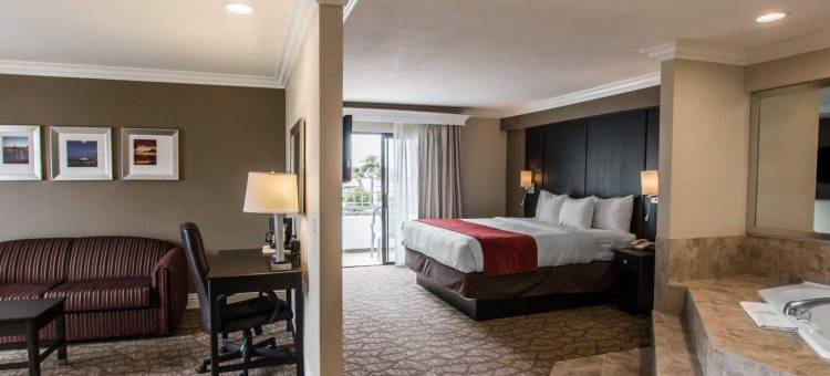 圣克莱门特海滩舒适套房酒店(Comfort Suites San Clemente Beach)图片