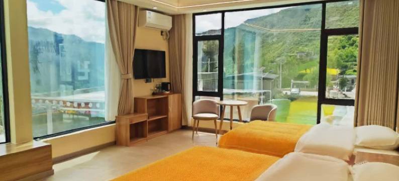 山语·星畔|石头小筑Villa·观景民宿(四姑娘山风景区店)图片