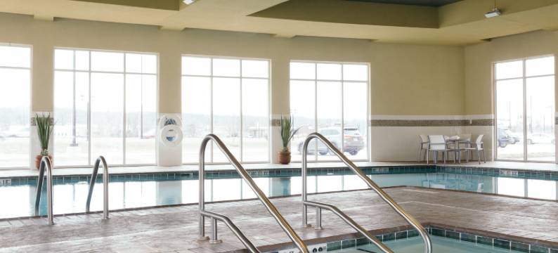 Holiday Inn & Suites 东皮奥里亚(Holiday Inn & Suites EAST PEORIA by IHG)图片