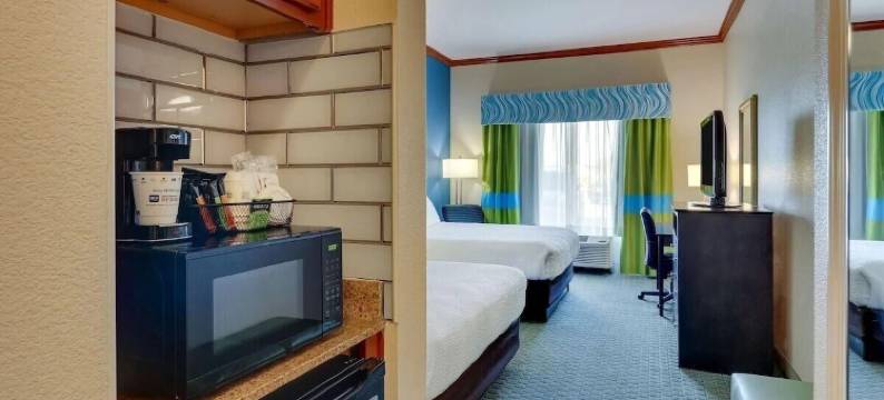 舒适酒店及套房(Comfort Inn & Suites)图片