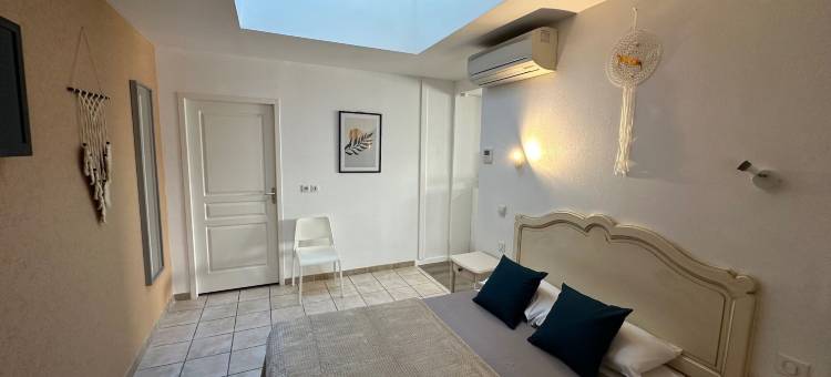 密码酒店(Hotel Chiffre)图片