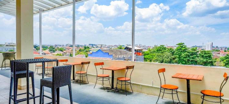 马里奥波罗纳加里桑斯酒店(Sans Hotel Nagari Malioboro)图片