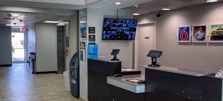 圣路易斯东6号汽车旅馆- 凯西维尔II(Motel 6 Caseyville, IL)图片