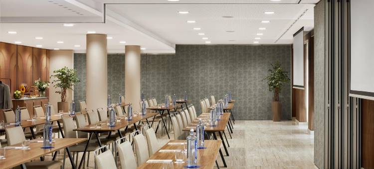 马德里中心诺瀚酒店(NH Madrid Nacional)图片