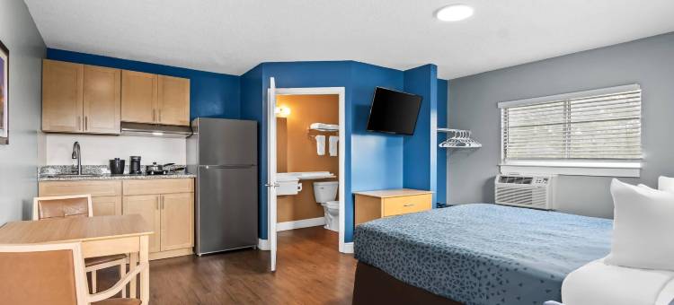 斯图尔特郊区开放式客房 - 近联邦公路 1 号(Suburban Studios Stuart Near Federal Hwy 1)图片