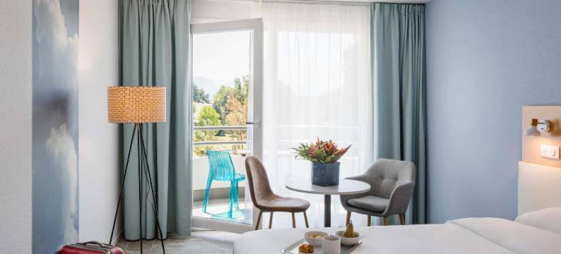 宜必思尚品酒艾克斯莱班马尔利奥区酒店(Hôtel Ibis Styles Aix-Les-Bains Domaine de Marlioz)图片