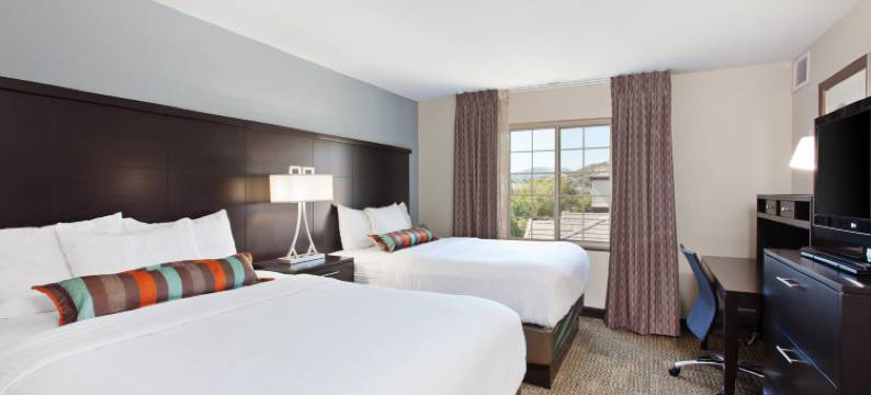 Staybridge Suites 费尔菲尔德纳帕河谷地区(Staybridge Suites FAIRFIELD NAPA VALLEY AREA by IHG)图片