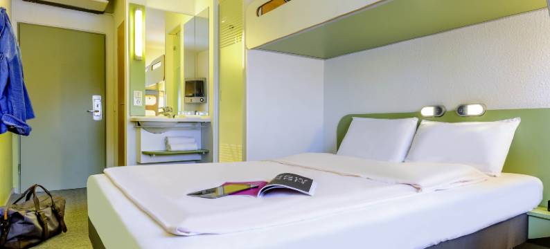 汉堡奎克博恩宜必思快捷酒店(Ibis Budget Hamburg Quickborn)图片