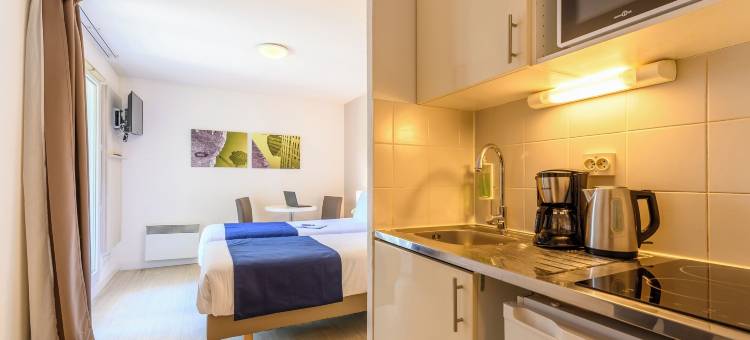 塞祖尔阿菲尔庞坦查尔斯戴高乐酒店(Séjours & Affaires Pantin Charles de Gaulle)图片