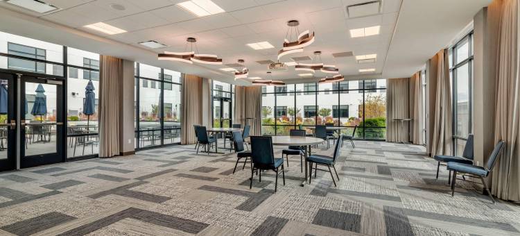 波特兰下城-旧港区坎布里亚酒店(Cambria Hotel Portland Downtown Old Port)图片